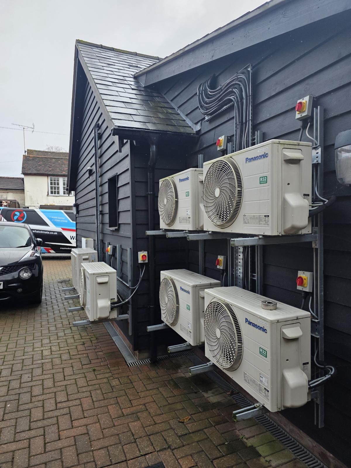 salon air conditioning colchester 1.jpg